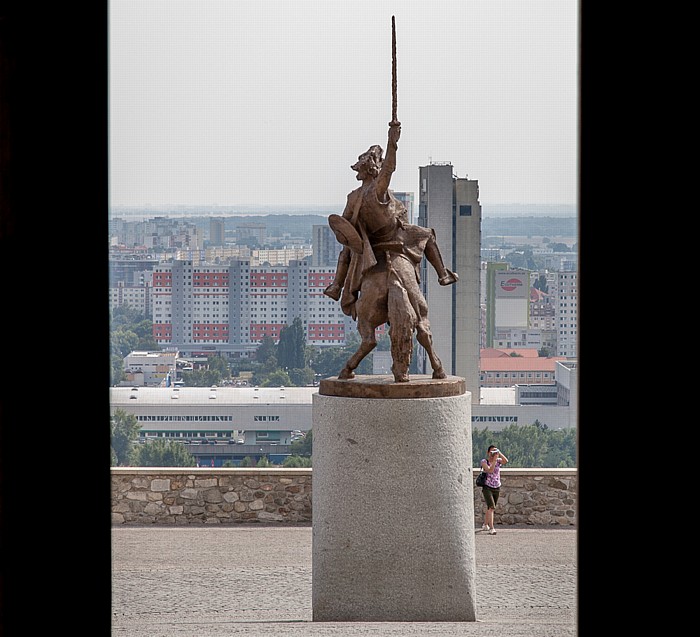 Burg Bratislava (Bratislavsky hrad): Reiterdenkmal von Svatopluk I. Petrzalka