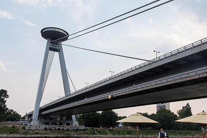 Brücke des Slowakischen Nationalaufstandes (Neue Brücke, Nový most) Bratislava
