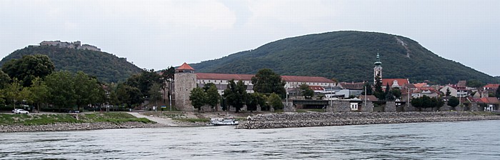 Hainburg an der Donau Altstadt Heimenburg Philippus-und-Jakobus-Kirche