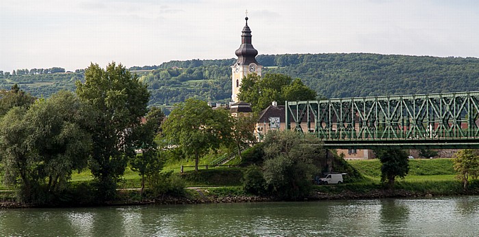 Wachau: Donau, Mauterner Brücke, Pfarrkirche Hl. Stefan Mautern an der Donau
