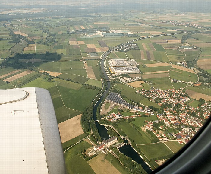 Bayern - Landkreis Erding: Mittlere-Isar-Kanal, Eitting Luftbild aerial photo