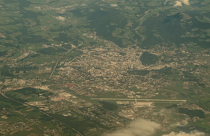 Salzburg Flughafen Salzburg Luftbild aerial photo