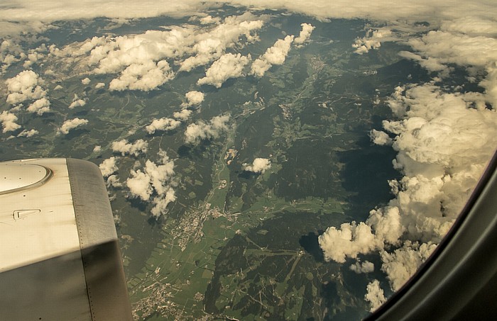 Land Salzburg - Pongau Altenmarkt im Pongau Dachsteinmassiv Radstadt Luftbild aerial photo