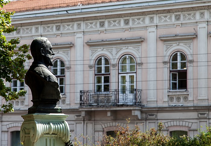 Belgrad Kalemegdan: Kosta-Tausanovic-Denkmal Bibliothek der Stadt Belgrad