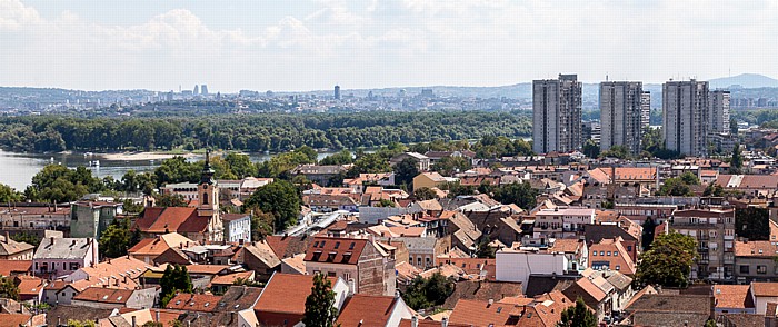 Belgrad Blick vom Kula Sibinjanin Janka (Gardos Turm): Zemun Große Kriegsinsel Novi Beograd