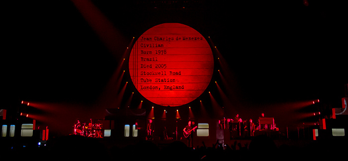 Kombank Arena (Belgrade Arena): Roger Waters - The Wall Live Belgrad Another Brick in the Wall Part 2 Reprise - The Ballad Of Jean Charles de Menezes
