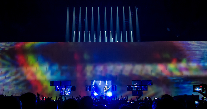 Kombank Arena (Belgrade Arena): Roger Waters - The Wall Live Belgrad Another Brick In The Wall Part 3