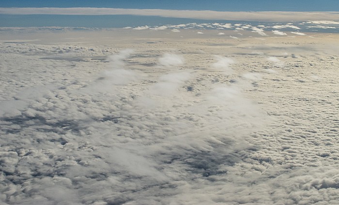 Europa Geschlossene Wolkendecke Luftbild aerial photo