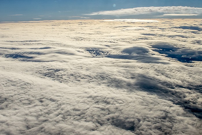 Europa Geschlossene Wolkendecke Luftbild aerial photo