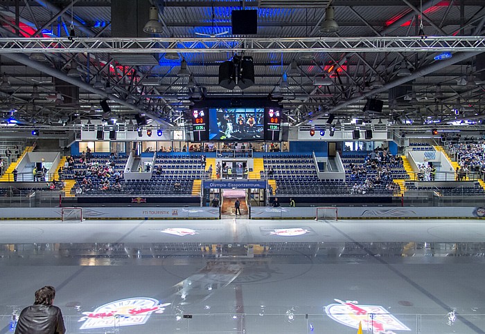 Olympia-Eissportzentrum: DEL-Spiel EHC Red Bulls München - Schwenninger Wild Wings