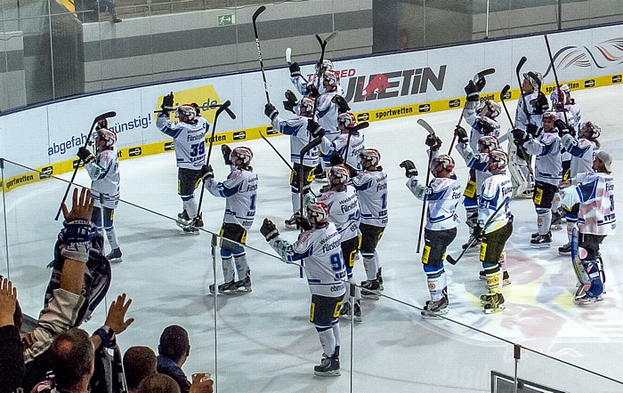 Olympia-Eissportzentrum: DEL-Spiel EHC Red Bulls München - Schwenninger Wild Wings