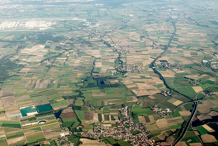 Bayern - Landkreis Erding Mittlere-Isar-Kanal Moosinning Oberding Schwaig Luftbild aerial photo