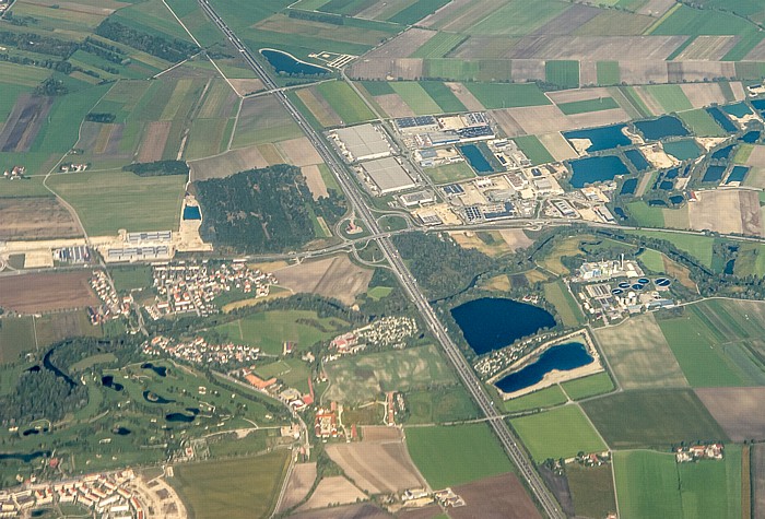 Bayern - Landkreis Fürstenfeldbruck Ampersee Eisolzrieder See Grube Graßlfing Luftbild aerial photo