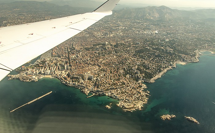 7e arrondissement de Marseille, Golfe du Lion (Mittelmeer) Luftbild aerial photo