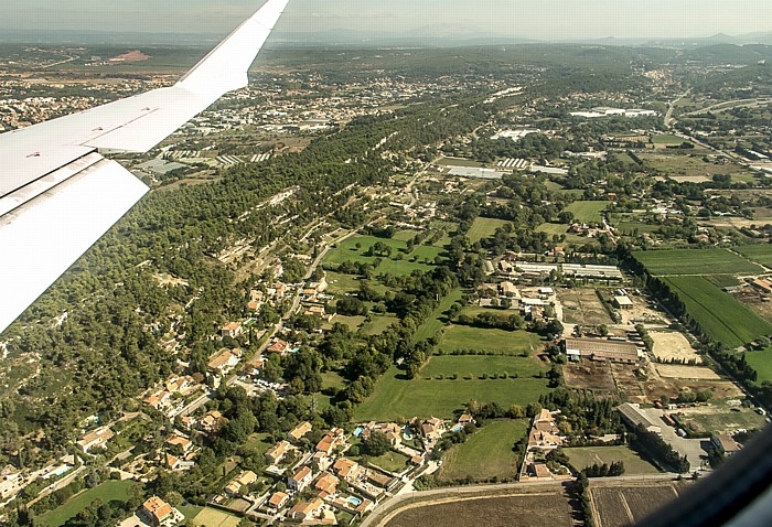 Provence-Alpes-Côte d’Azur - Département Bouches-du-Rhône: Saint-Victoret Luftbild aerial photo