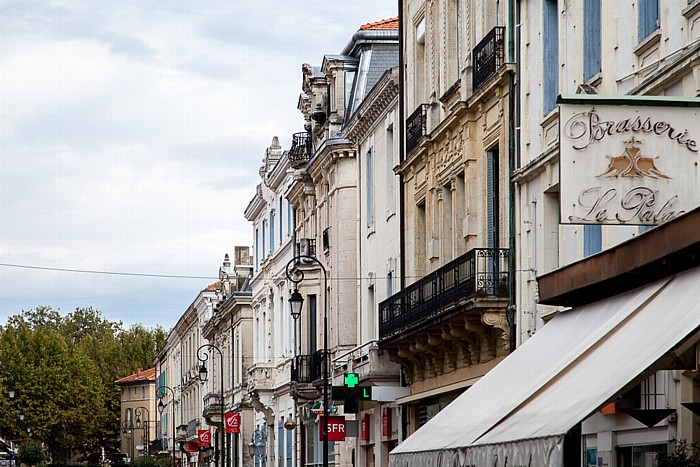 Centre-ville (Stadtzentrum): Rue Caristie Orange