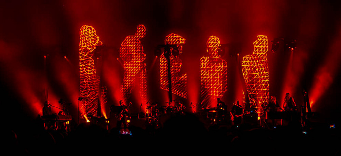 Hamburg O2 World: Peter Gabriel
