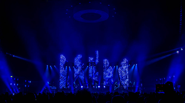 Hamburg O2 World: Peter Gabriel