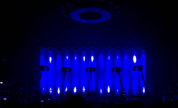 Hamburg O2 World: Peter Gabriel