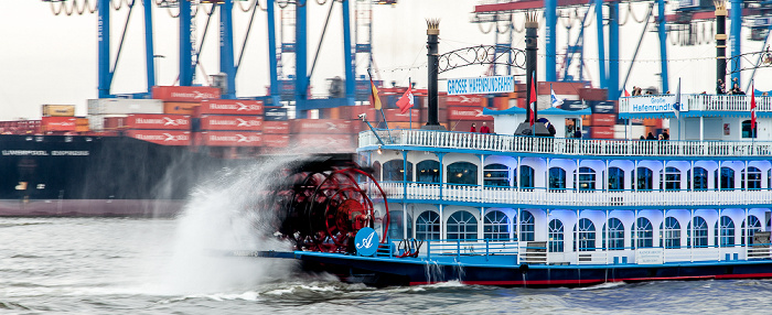 Elbe: Schaufelraddampfer Louisiana Star Hamburg