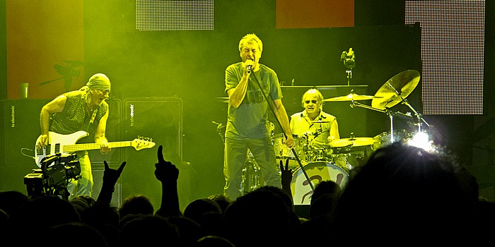 Regensburg Donau-Arena: Deep Purple - Roger Glover, Ian Gillan, Ian Paice