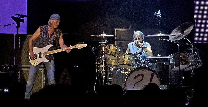 Donau-Arena: Deep Purple (+ Peter Frampton) Regensburg Roger Glover, Ian Paice