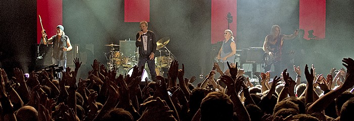 Donau-Arena: Deep Purple (+ Peter Frampton) Regensburg Roger Glover, Ian Gillan, Ian Paice, Steve Morse, Don Airey