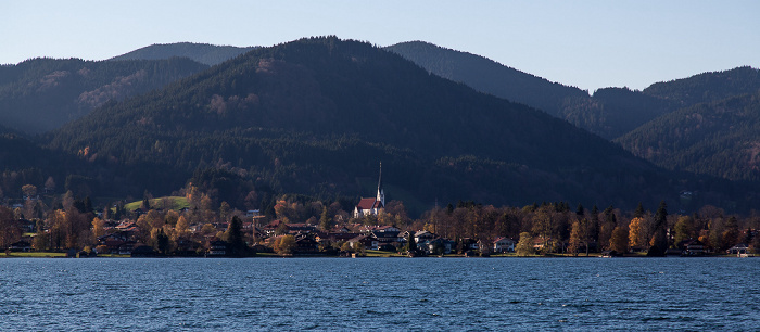 Tegernsee (See) Bad Wiessee mit Kirche Maria Himmelfahrt