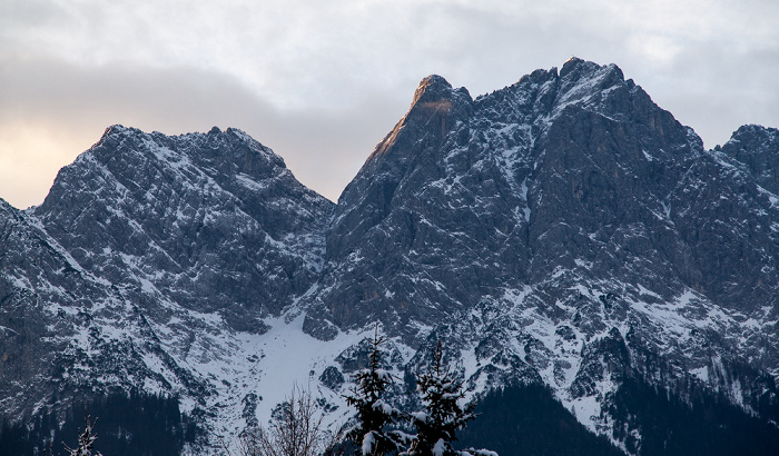 Grainau Blick aus dem Hotel Alpenhof: Wettersteingebirge - Waxenstein