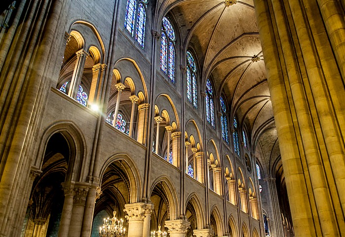 Notre-Dame de Paris: Mittelschiff Paris