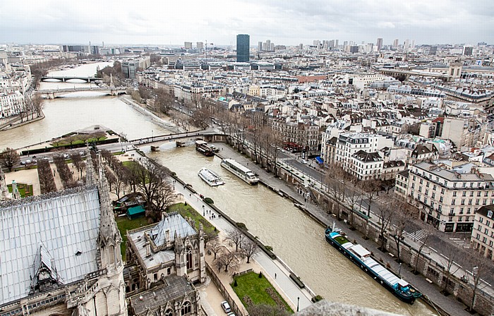 Blick von der Notre-Dame de Paris: Ostspitze der Île de la Cité mit Square Jean-XXIII und Square de l'Île-de-France Paris