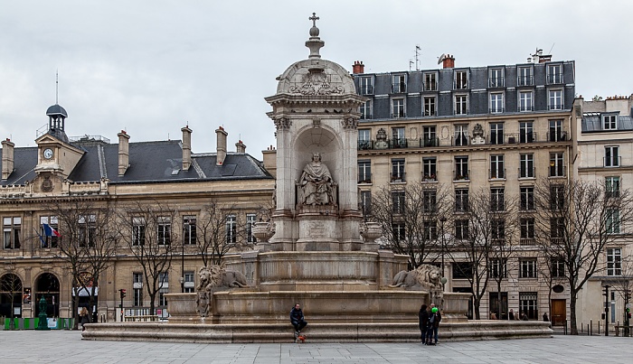 Paris Place Saint-Sulpice: Fontaine Saint-Sulpice Mairie du 6e arrondissement