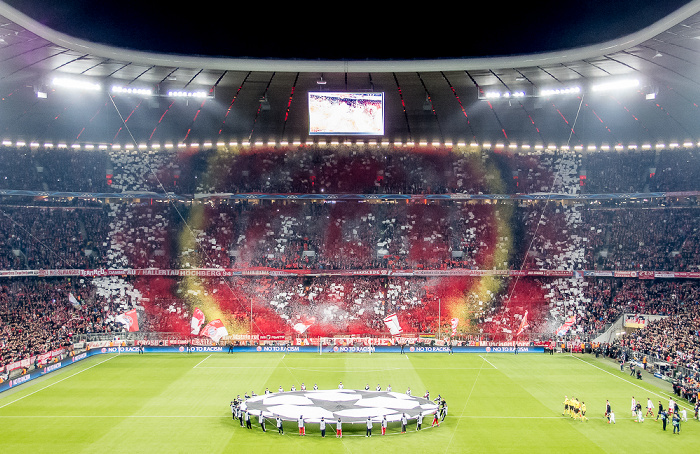 Allianz Arena: Fan-Choreografie vor dem Champions-League-Viertelfinale FC Bayern München - Manchester United