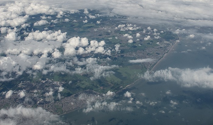 East of England - Essex: Halbinsel Tendring mit den Orten Clacton-on-Sea (links) und Frinton-on-Sea/Walton-on-the-Naze Essex