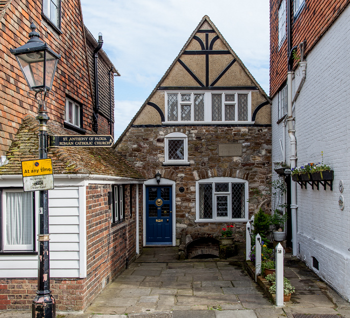 Rye Church Square