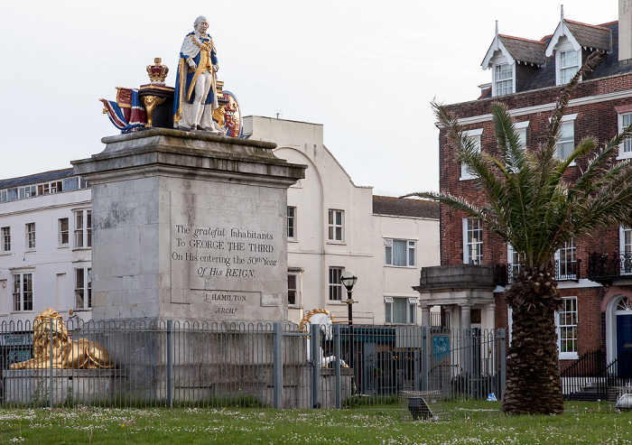 The Esplanade: King's Statue (für Georg III.) Weymouth