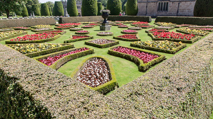 Bodmin Lanhydrock Garden