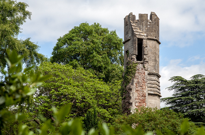 Wells Bishop's Palace Gardens