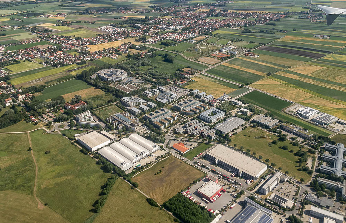 Bayern - Landkreis Freising: Hallbergmoos Luftbild aerial photo