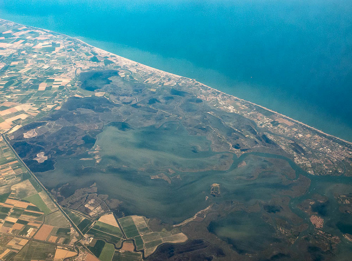 Italien Luftbild aerial photo