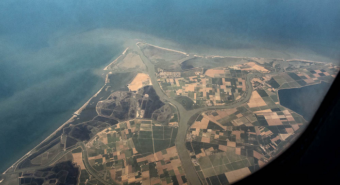 Italien Luftbild aerial photo