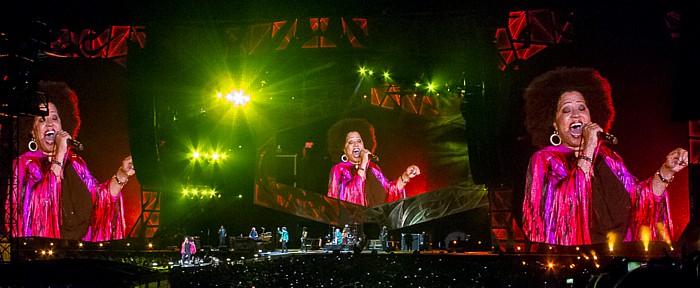 Circo Massimo (Circus Maximus): The Rolling Stones (+ John Mayer) Rom Lisa Fischer