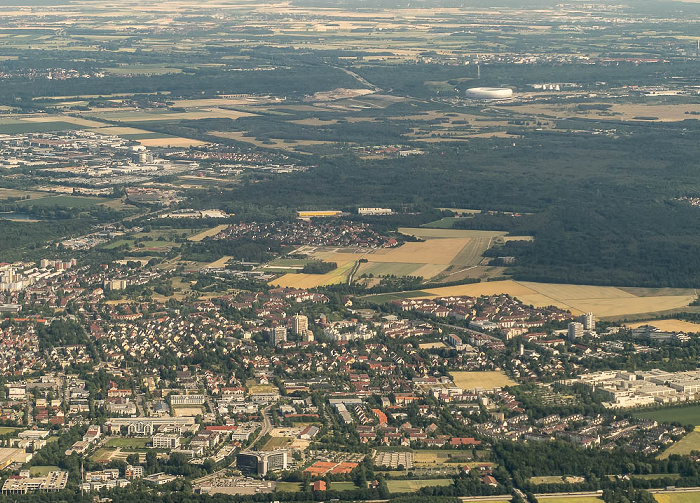 Bayern - Landkreis München: Unterschleißheim Gewerbegebiet Garching-Hochbrück Luftbild aerial photo