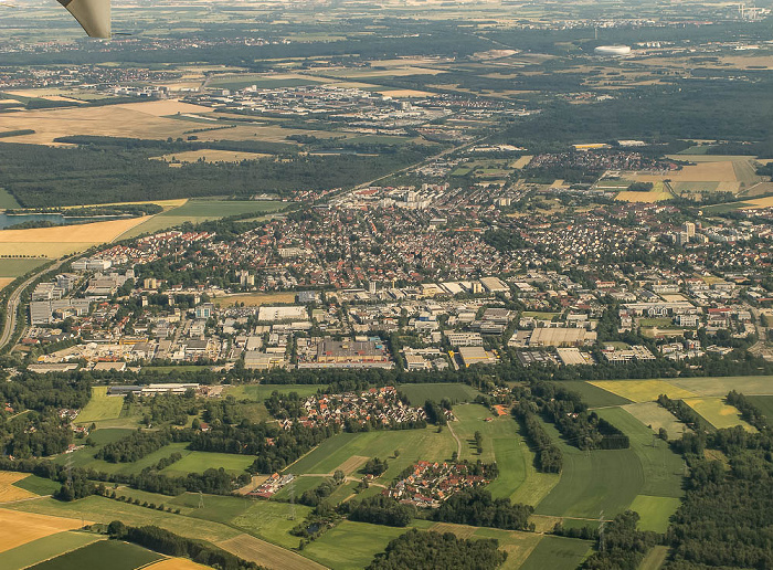 Bayern - Landkreis München: Unterschleißheim Gewerbegebiet Garching-Hochbrück Luftbild aerial photo