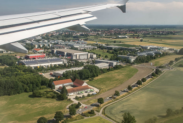 Bayern - Landkreis Freising: Hallbergmoos Bundesstraße B 301 Luftbild aerial photo