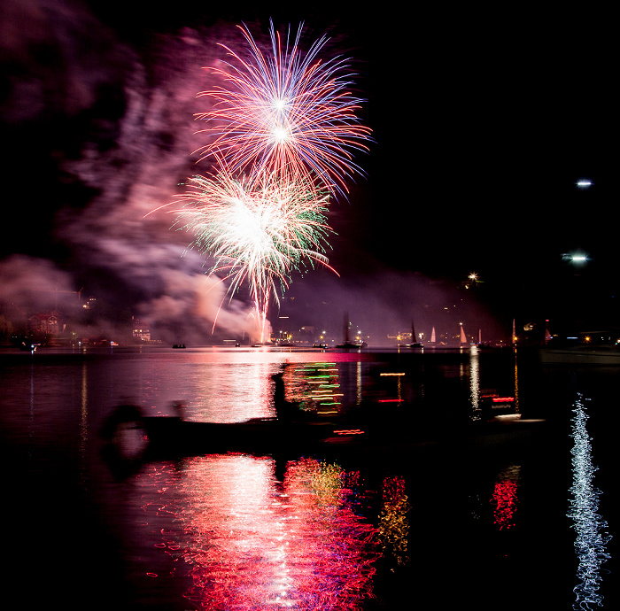 Rottach-Egern Tegernsee (Egerner Bucht): Seefest-Feuerwerk