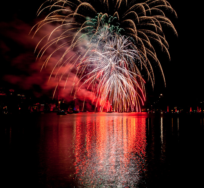 Rottach-Egern Tegernsee (Egerner Bucht): Seefest-Feuerwerk