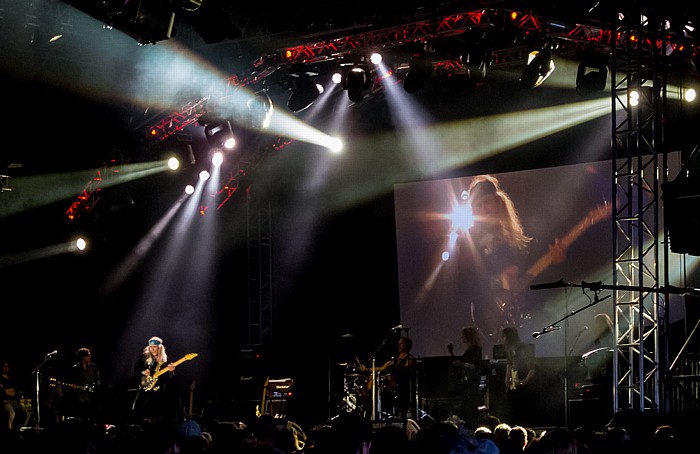 Stade des Burgondes (Festival Guitare en Scène): Deep Purple (+ Uli Jon Roth) Saint-Julien-en-Genevois Uli Jon Roth