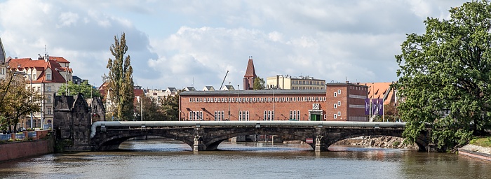 Breslau Blick von der Universitätsbrücke (Most Uniwersytecki): Oder und Pommersche Brücke (Most Pomorskie)
