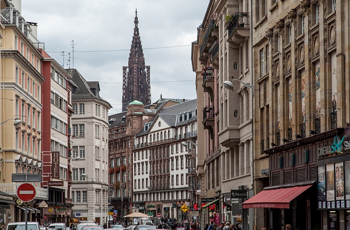 Straßburg Grande Île: Rue du 22 Novembre Le Star Saint-Exupéry Straßburger Münster